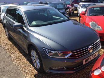 Volkswagen Passat 2.0 TDI SE Business 5dr