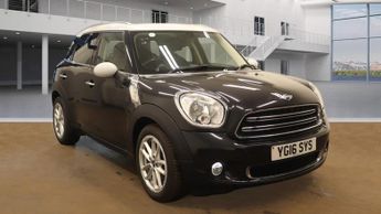 MINI Countryman 1.6 Cooper D 5dr + CHILI PACK / LEATHER / SAT NAV / 35 TAX / ULE