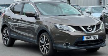 Nissan Qashqai 1.6 dCi Tekna 5dr Xtronic + 35 TAX / PANROOF / SAT NAV / LEATHER