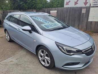 Vauxhall Astra 1.6 CDTi 16V 136 SRi Nav 5dr Auto