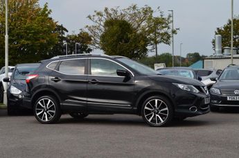 Nissan Qashqai 1.6 dCi Premier Limited Edition 5dr 4WD + NAV / CAMERA / PAN ROO