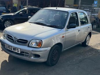 Nissan Micra 1.0 16v S