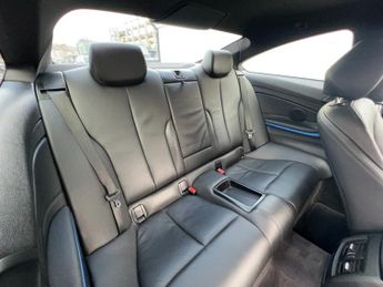 BMW 4 SERIES 420d M Sport 2dr Auto