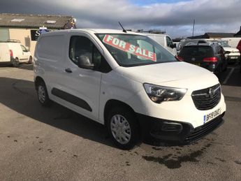 Vauxhall Combo 2000 1.6 Turbo D 100ps H1 Edition Van