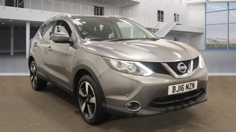 Nissan Qashqai 1.5 dCi N-Connecta 5dr + PANROOF / SAT NAV / CAMERA / 20 TAX / U