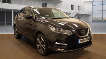 Nissan Qashqai 1.5 dCi N-Connecta 5dr + PANROOF / CAMERA / NAV / 6 SERVICES / U