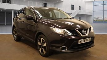 Nissan Qashqai 1.6 DiG-T N-Connecta 5dr + PANROOF / NAV / CAMERA / ULEZ / 1 OWN