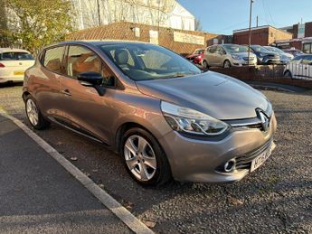 Renault Clio 1.2 16V Dynamique Nav 5dr