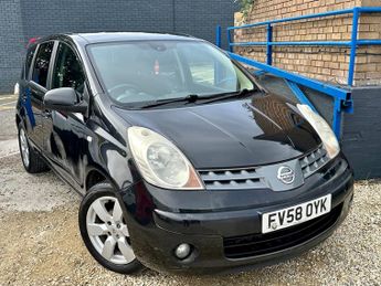 Nissan Note 1.6 Tekna 5dr