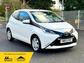 Toyota AYGO 1.0 VVT-i x-play