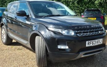 Land Rover Range Rover Evoque 2.2 SD4 Pure 4WD 5dr ++ TECH PACK / NAV / LEATHER / DAB / BLUETO