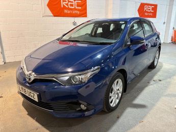 Toyota Auris 1.8 Hybrid Icon Tech TSS 5dr CVT