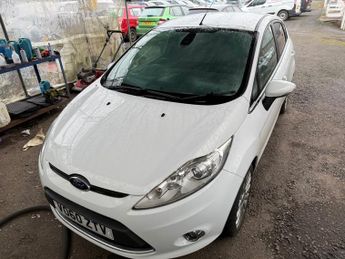 Ford Fiesta 1.6 TDCi [95] Titanium 5dr **£NIL/YR TAX**