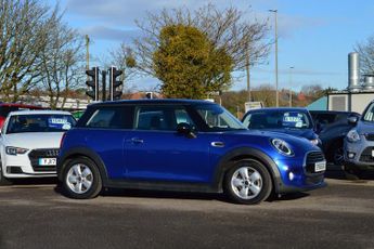 MINI Hatch 1.5 Cooper Classic II 3dr + ULEZ / AIR CON / DAB / MINI HISTORY 