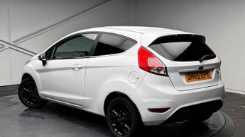 Ford Fiesta 1.25 82 Zetec 3dr + ULEZ / 7 SERVICES / BLUETOOTH / LOW INSURANC