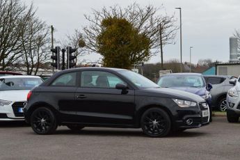 Audi A1 1.6 TDI Sport 3dr + 10 SERVICES / CAMBELT / 20 TAX / 74.3 MPG / 