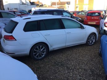 VOLKSWAGEN GOLF 1.6 TDI GT 5dr DSG