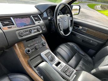LAND ROVER RANGE ROVER SPORT 3.0 SDV6 HSE 5dr Auto