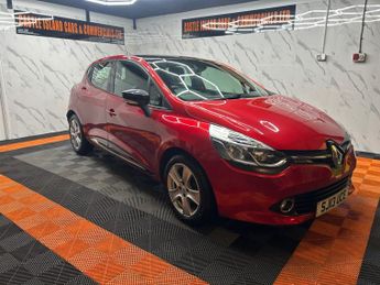 Renault Clio 1.2 16V Dynamique MediaNav 5dr