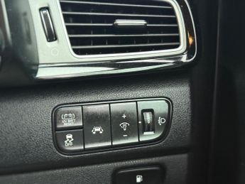 KIA NIRO 1.6 GDi Hybrid 2 5dr DCT