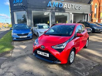 Toyota AYGO 1.0 VVT-i X-Play TSS 5dr