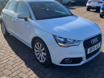 Audi A1 1.2 TFSI Sport 5dr + 35 TAX / LOW INSURANCE GROUP / BLUETOOTH