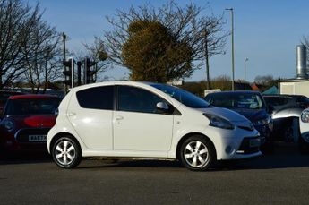 Toyota AYGO 1.0 VVT-i Fire 5dr ++ 12 MTHS MOT / 11 SERVICES / ZERO TAX / ULE