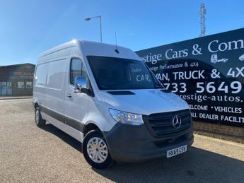 Mercedes Sprinter 314 CDI 2.1 143 MWB L2H2 PANEL VAN 90K FMBSH AIR CON RACKING REA