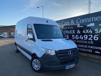 Mercedes Sprinter 314 CDI 2.1 143 MWB L2H2 PANEL VAN 117K FMBSH AIR CON 12M MOT 6M