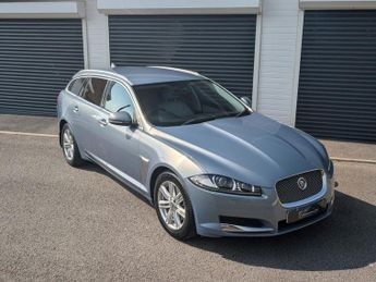 Jaguar XF 2.2d [163] Luxury 5dr Auto