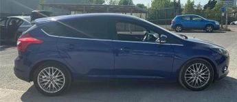 Ford Focus 1.6 TDCi 115 Zetec 5dr + 20 TAX / APPEARANCE PACK / DAB / 7 SERV