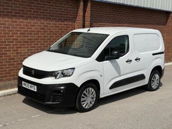 Peugeot Partner 1000 1.5 BlueHDi 100 Professional Van