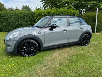 MINI Hatch 1.5 Cooper 5dr Auto
