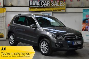 Volkswagen Tiguan 2.0 TDi BlueMotion Tech SE 4WD Diesel Manual + ONLY 30000 MILES 