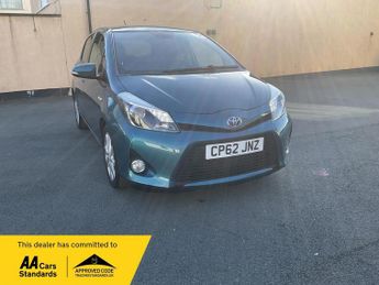 Toyota Yaris 1.5 VVT-h T Spirit CVT Euro 5 5dr