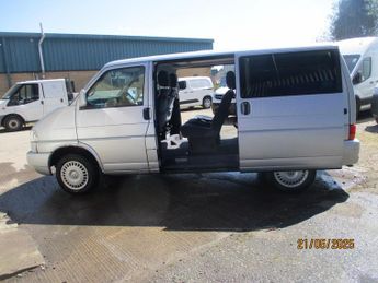 VOLKSWAGEN CARAVELLE 