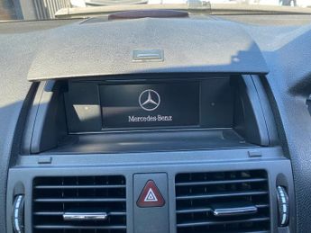 MERCEDES-BENZ C CLASS C180 CGI BlueEFFICIENCY SE AUTOMATIC 95K FSH ULEZ PETROL RELIABL