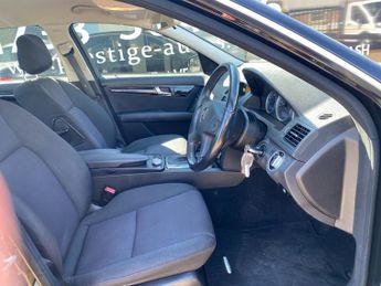 MERCEDES-BENZ C CLASS C180 CGI BlueEFFICIENCY SE AUTOMATIC 95K FSH ULEZ PETROL RELIABL