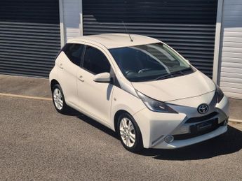 Toyota AYGO 1.0 VVT-i X-Pure 5dr