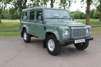 Land Rover Defender XS Station Wagon TDCi [2.2]