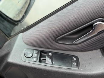 MERCEDES-BENZ A-CLASS A160 CDI BlueEFFICIENCY Classic SE 5dr