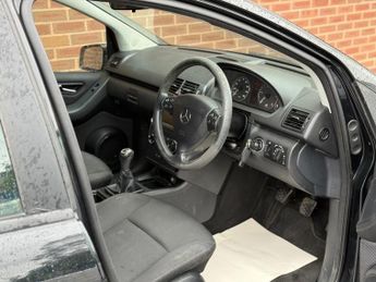 MERCEDES-BENZ A-CLASS A160 CDI BlueEFFICIENCY Classic SE 5dr