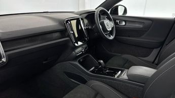 VOLVO C40 Recharge Pro Twin Awd