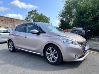 Peugeot 208 1.2 VTi Allure 5dr