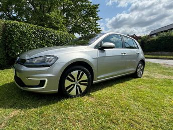 Volkswagen Golf 85kW e-Golf 5dr Auto