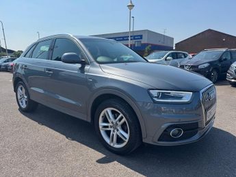 Audi Q3 2.0 TDI Quattro S Line 5dr SAT NAV / HALF LEATHER / 6 SERVICES /