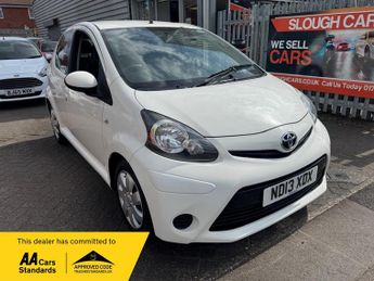 Toyota AYGO 1.0 VVT-i Ice 5dr