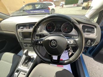 VOLKSWAGEN GOLF 1.6 TDI 110 Match 5dr DSG