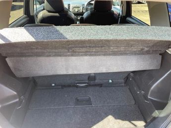 NISSAN NOTE 1.6 Tekna 5dr Auto