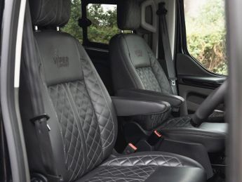 FORD TRANSIT CUSTOM 2.0 EcoBlue 130ps Low Roof D/Cab Limited Van Auto